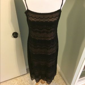 Laundry by Shelli Segal black stretch lace dress